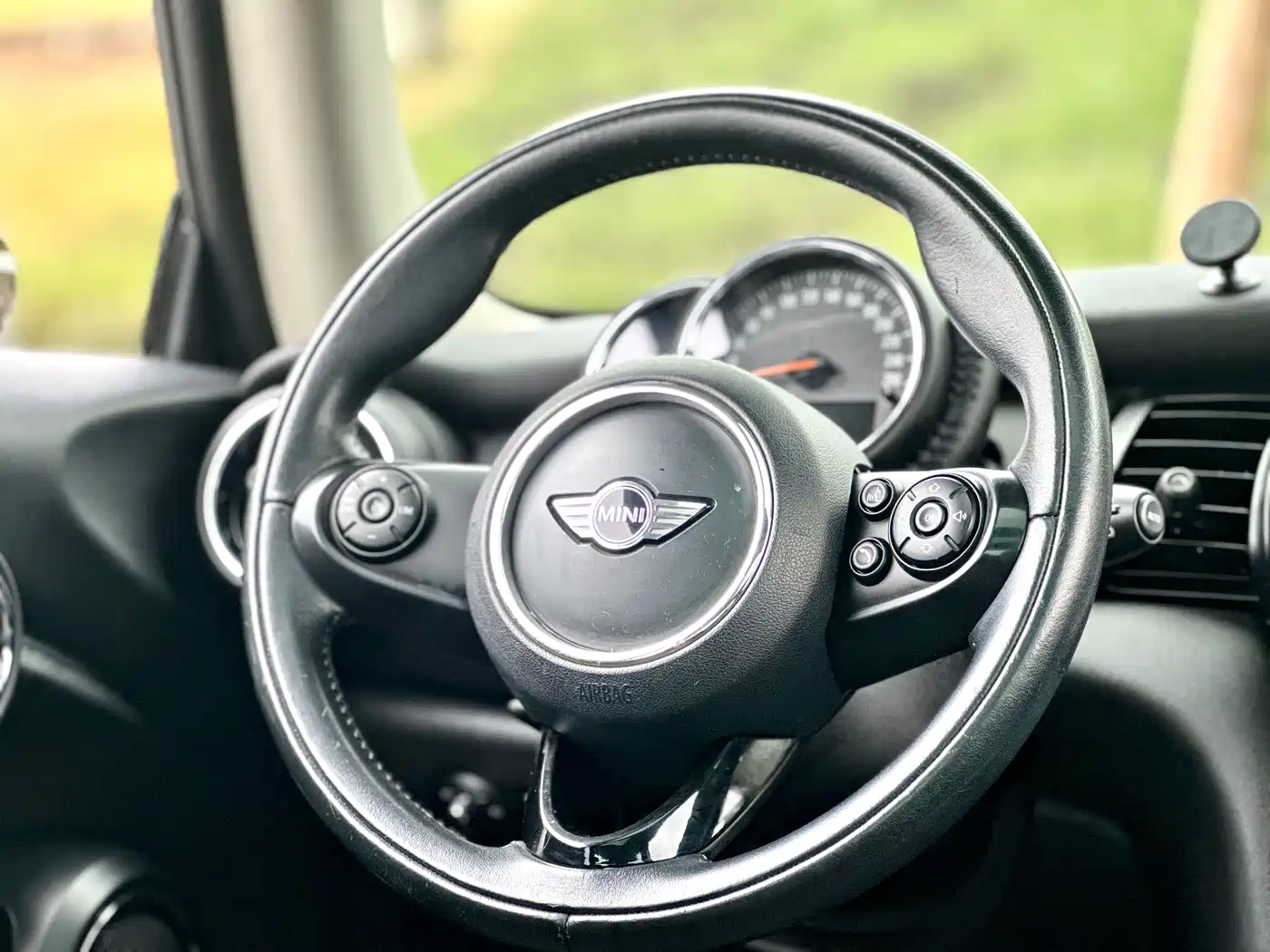 MINI 2016 1.2T ONE Pioneer фото 34