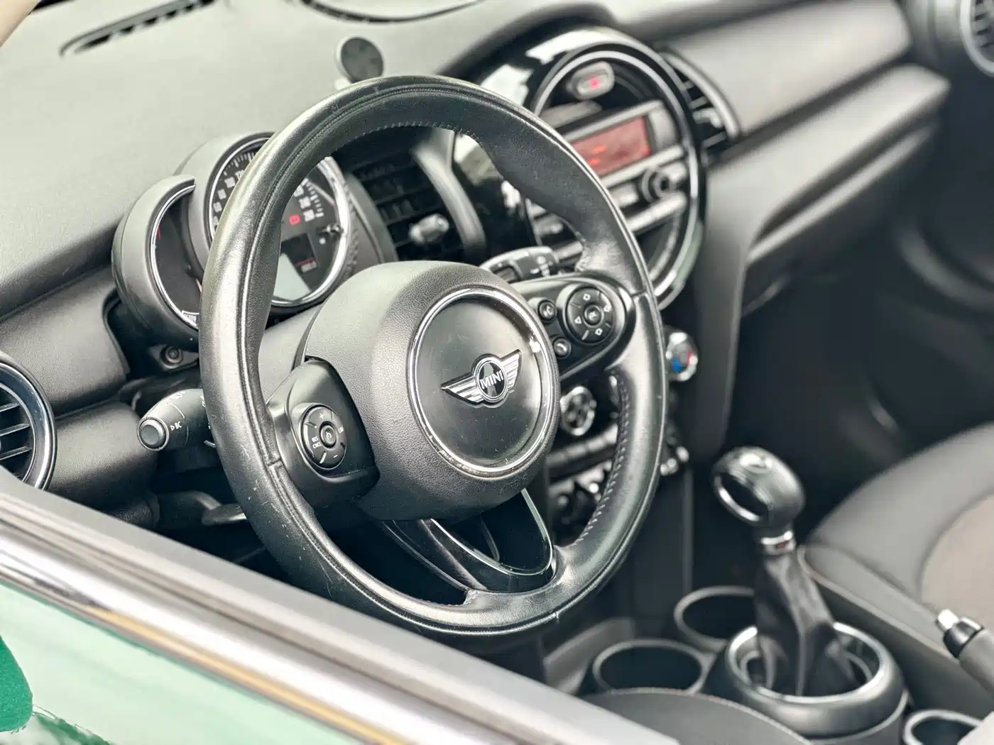 MINI 2016 1.2T ONE Pioneer фото 28