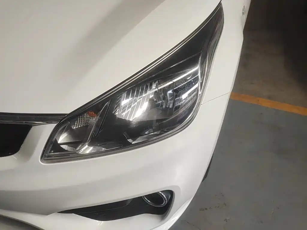 Kia K2 2018 2017 Sedan 1.4L MT 15th Anniversary Special Edition GLS