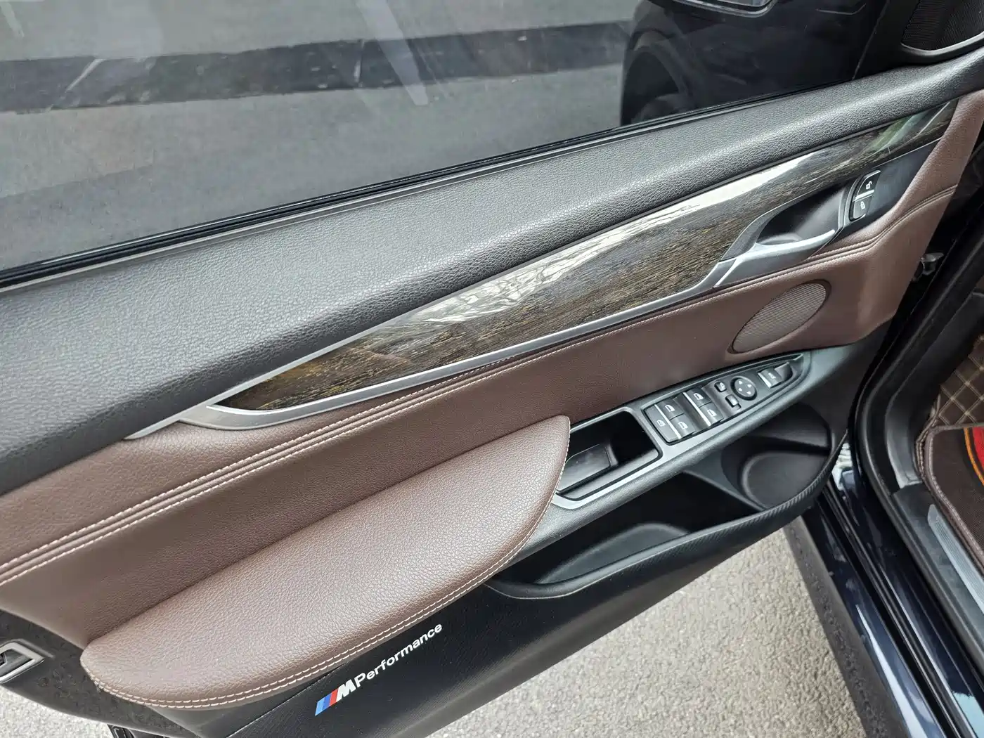 BMW X5 (Import) 2017 xDrive35i M Luxury Sport фото 31