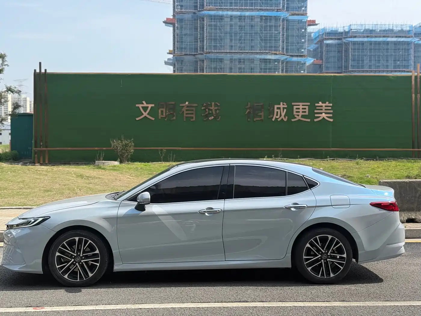 Toyota Camry 2024 2024 Hybrid 2.0HG Premium Edition