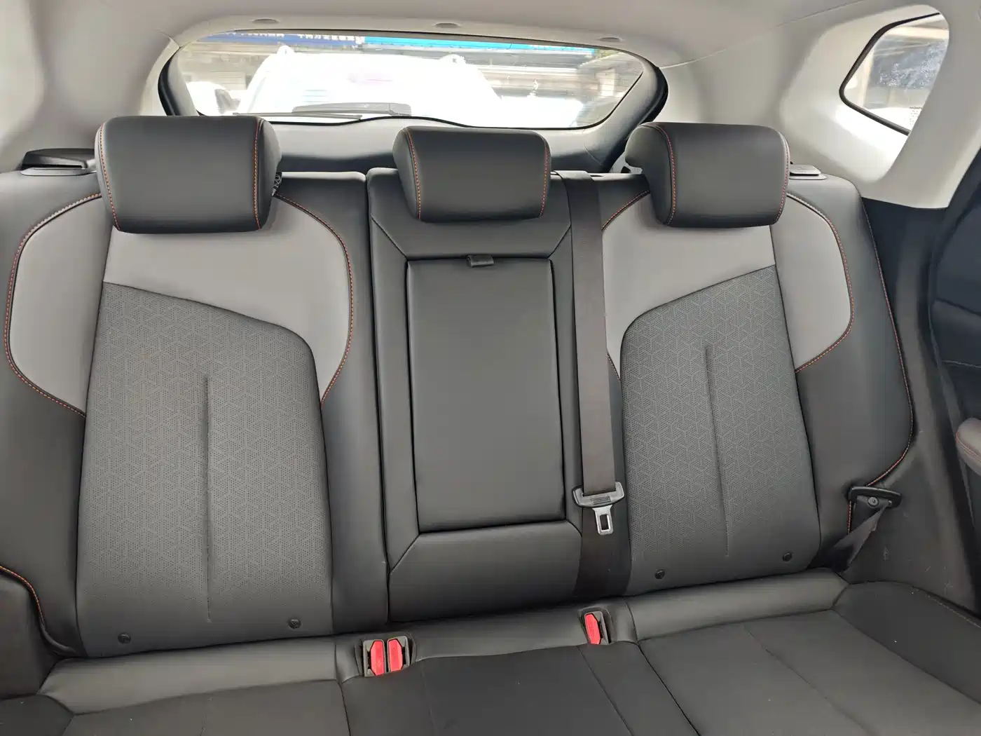 Changan Oshan Z6 2024 2023 Blue Whale 1.5T DCT Smart Leader