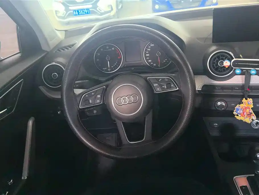 Audi Q2L 2020 35 TFSI Progressive Dynamic Model фото 15