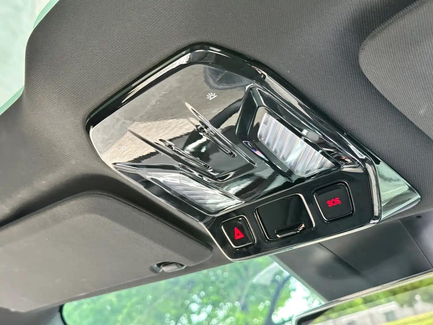 HiPhi Y 2023 2023 810km Long Range Edition
