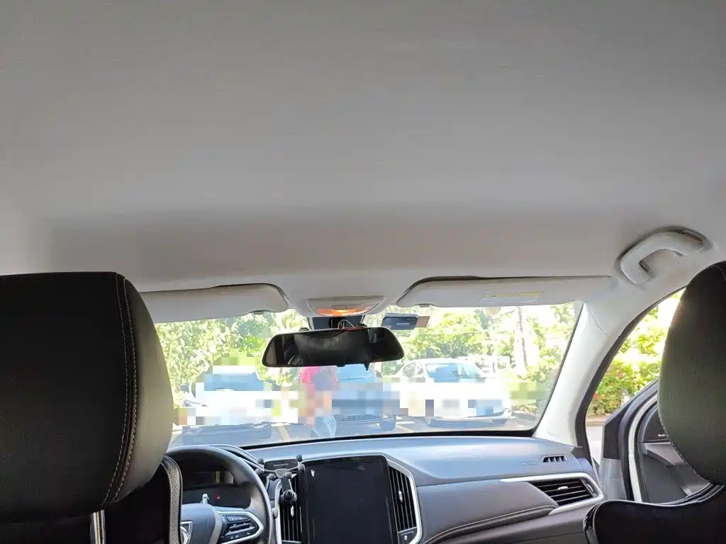 Baojun 530 2020 2020 1.5T CVT Luxury Connect 5-seater