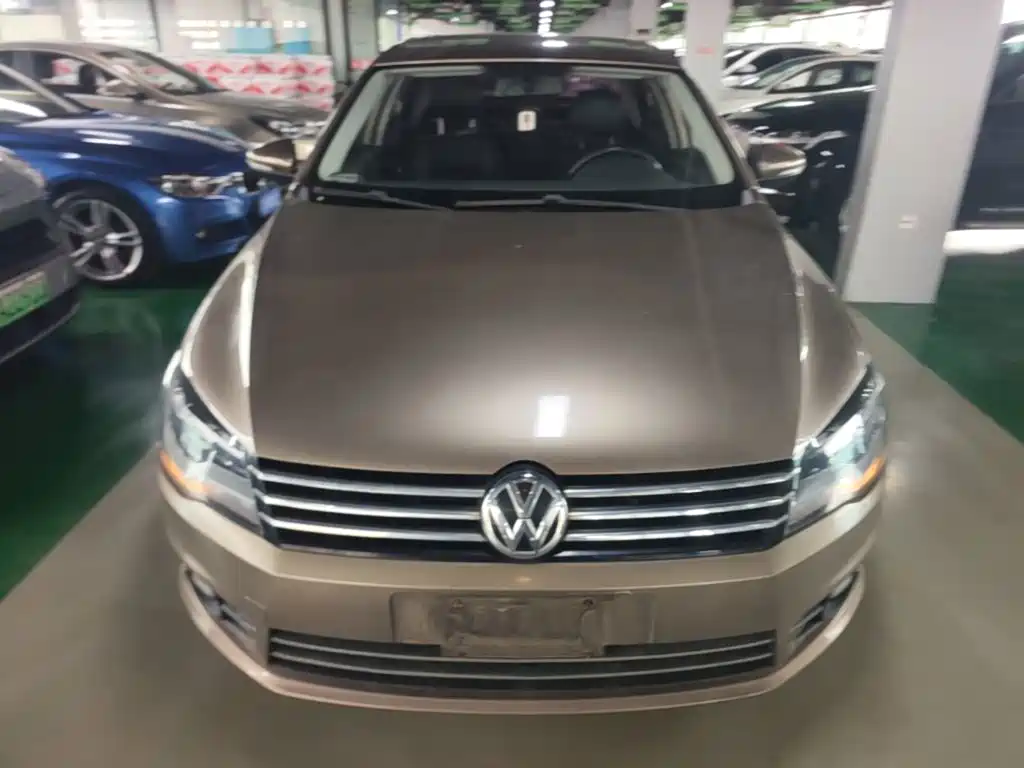Фото 3 - Volkswagen Bora