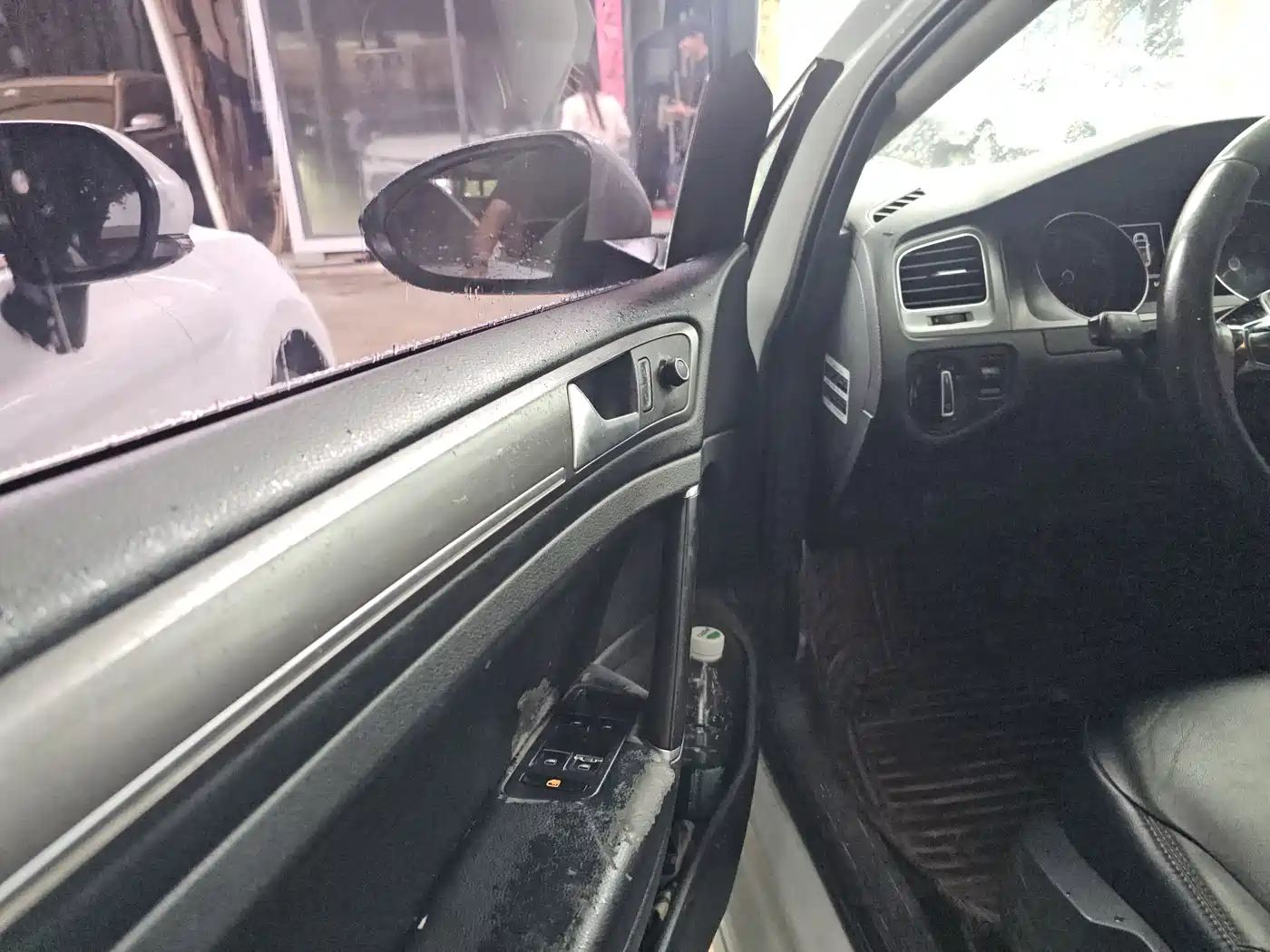 Volkswagen Golf 2016 230TSI Automatic Comfort фото 5