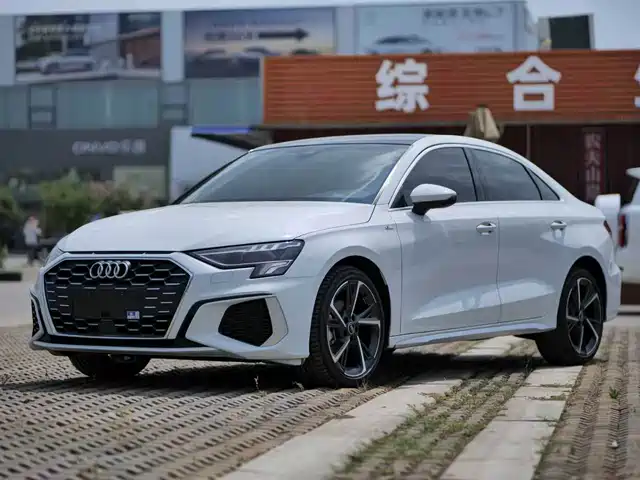 Audi A3 2022 A3L Limousine 35 TFSI Style Sport — фото 1