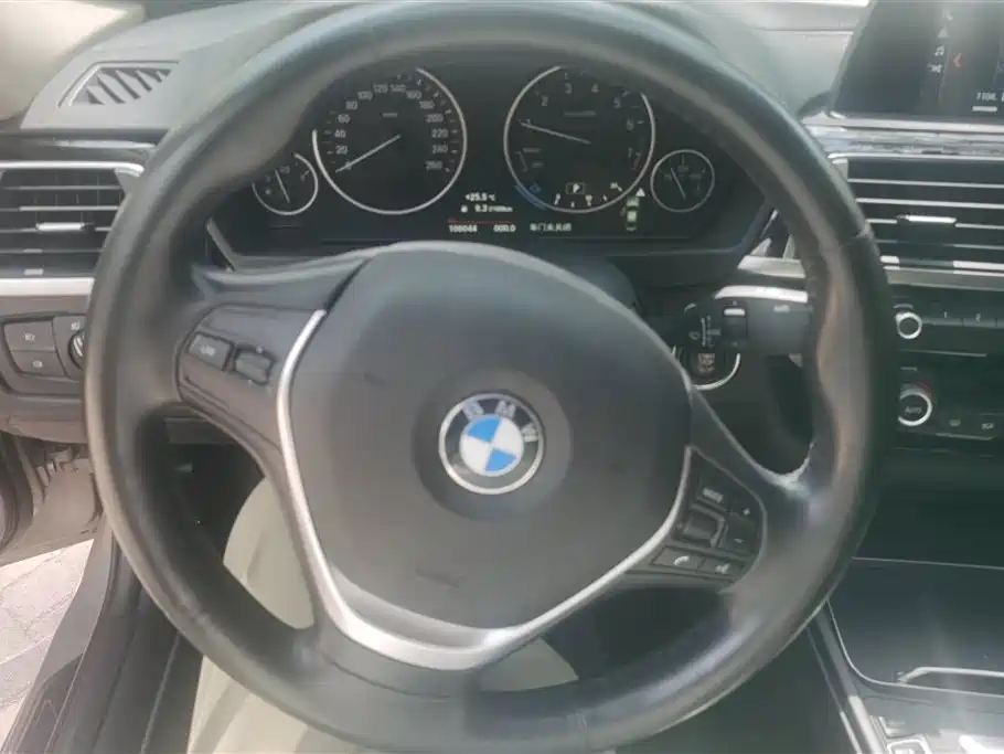 BMW 3 Series 2018 320Li Fashion Style фото 15