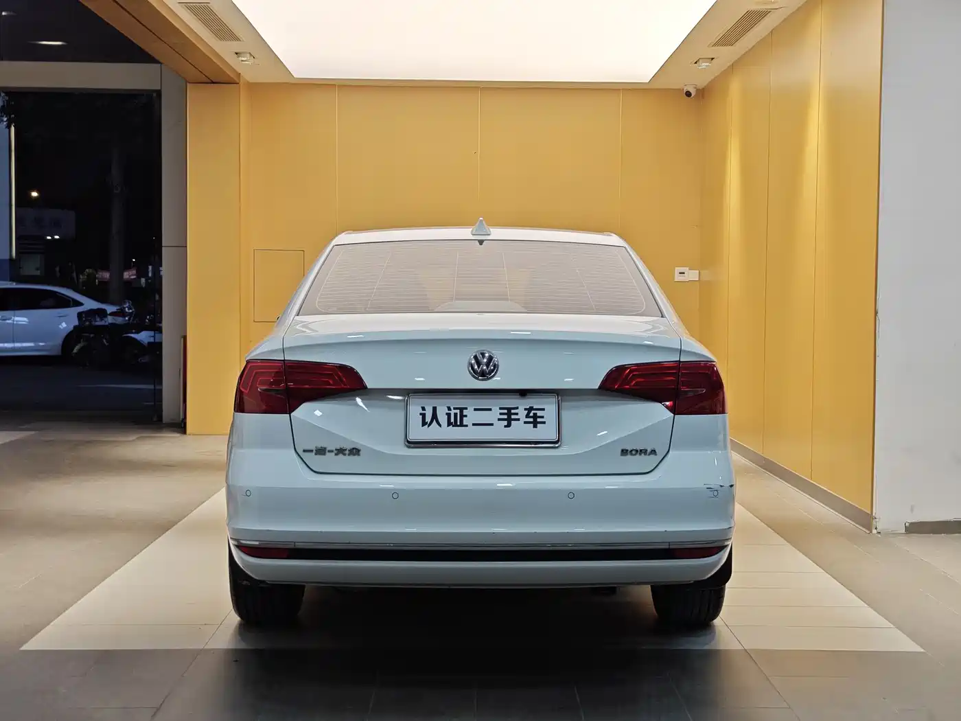Volkswagen Bora 2018 1.5L Automatic Comfort фото 27