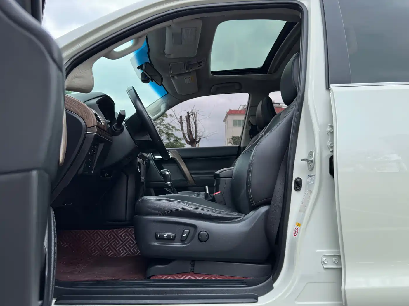 Toyota Prado 2018 3.5L Automatic TX-L NAVI Rear-mounted Spare Tire фото 8