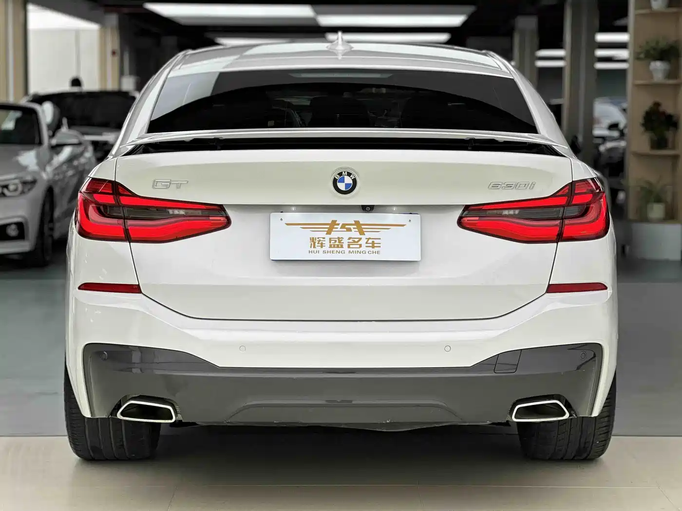 BMW 6 Series GT 2021 630i M Sport Grand Tourer Edition фото 4