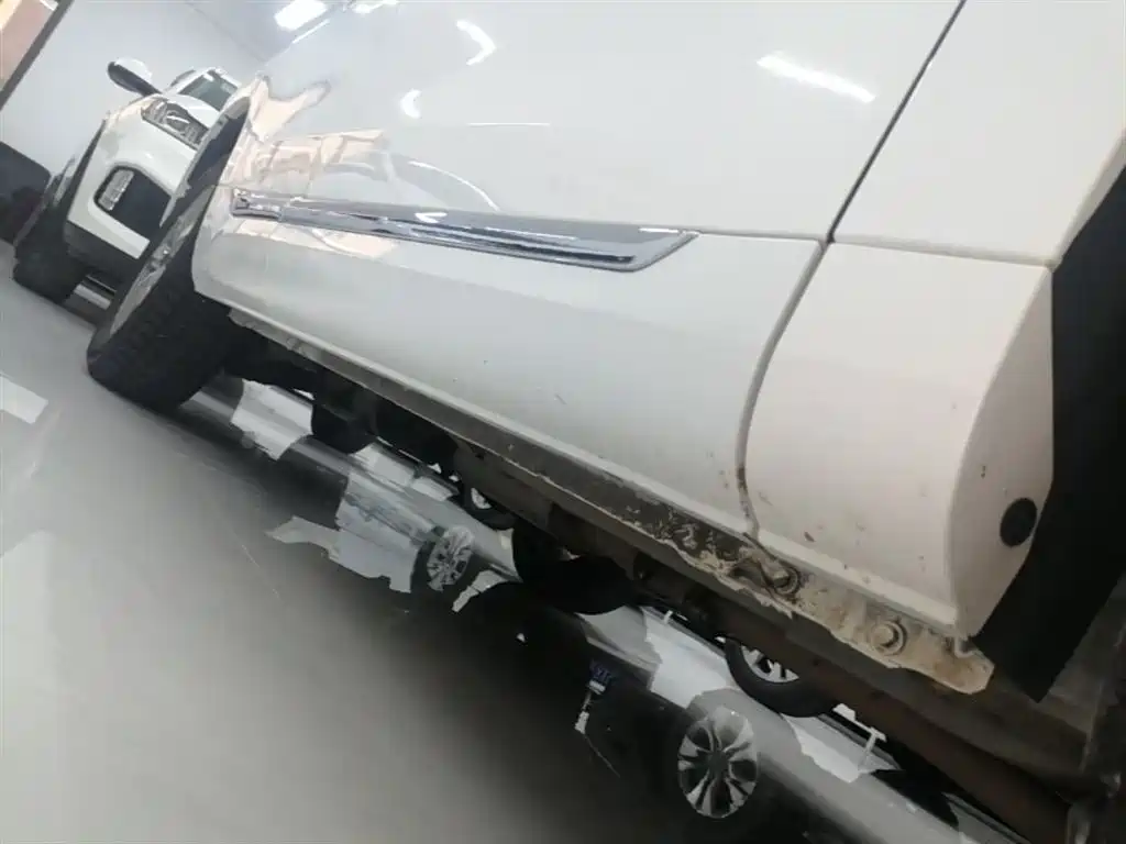 Haval H6 Coupe 2019 1.5T Auto 2WD Elite Version China V фото 21
