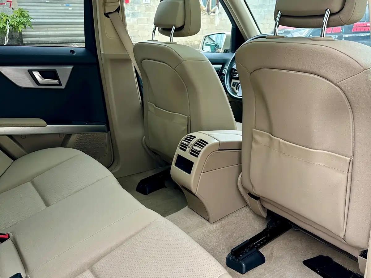 Mercedes-Benz GLK-Class 2012 Model GLK 300 4MATIC Fashion фото 14