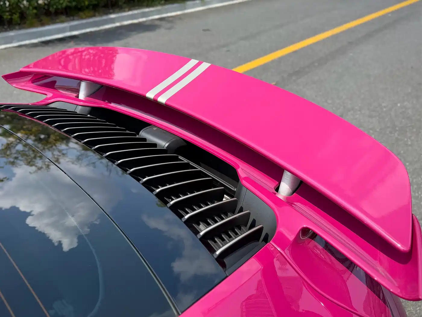 Porsche 911 2021 Turbo S 3.7T Porsche China 20th Anniversary Edition фото 23