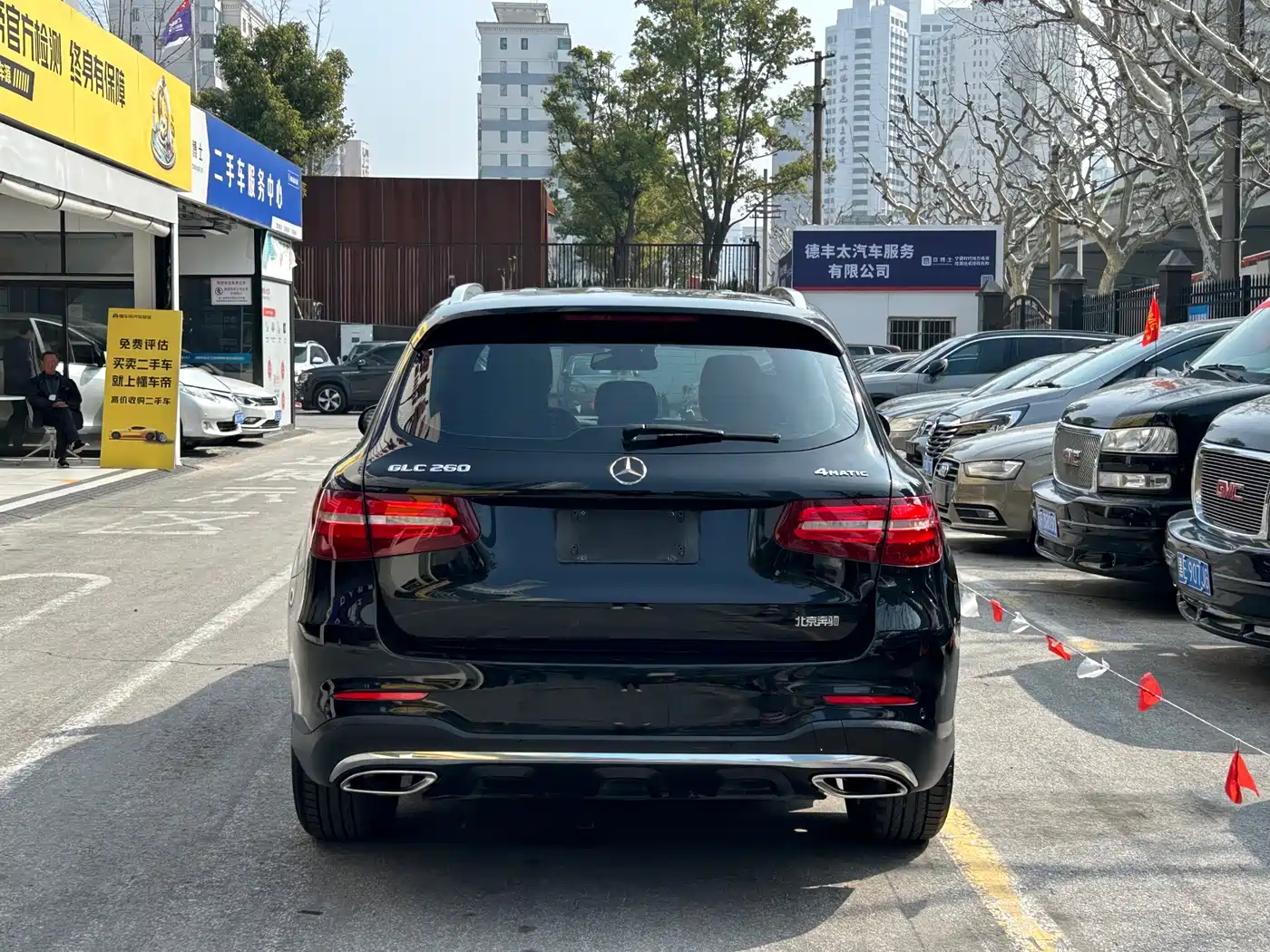 Mercedes-Benz GLC 2018 GLC 260 4MATIC Dynamic фото 4