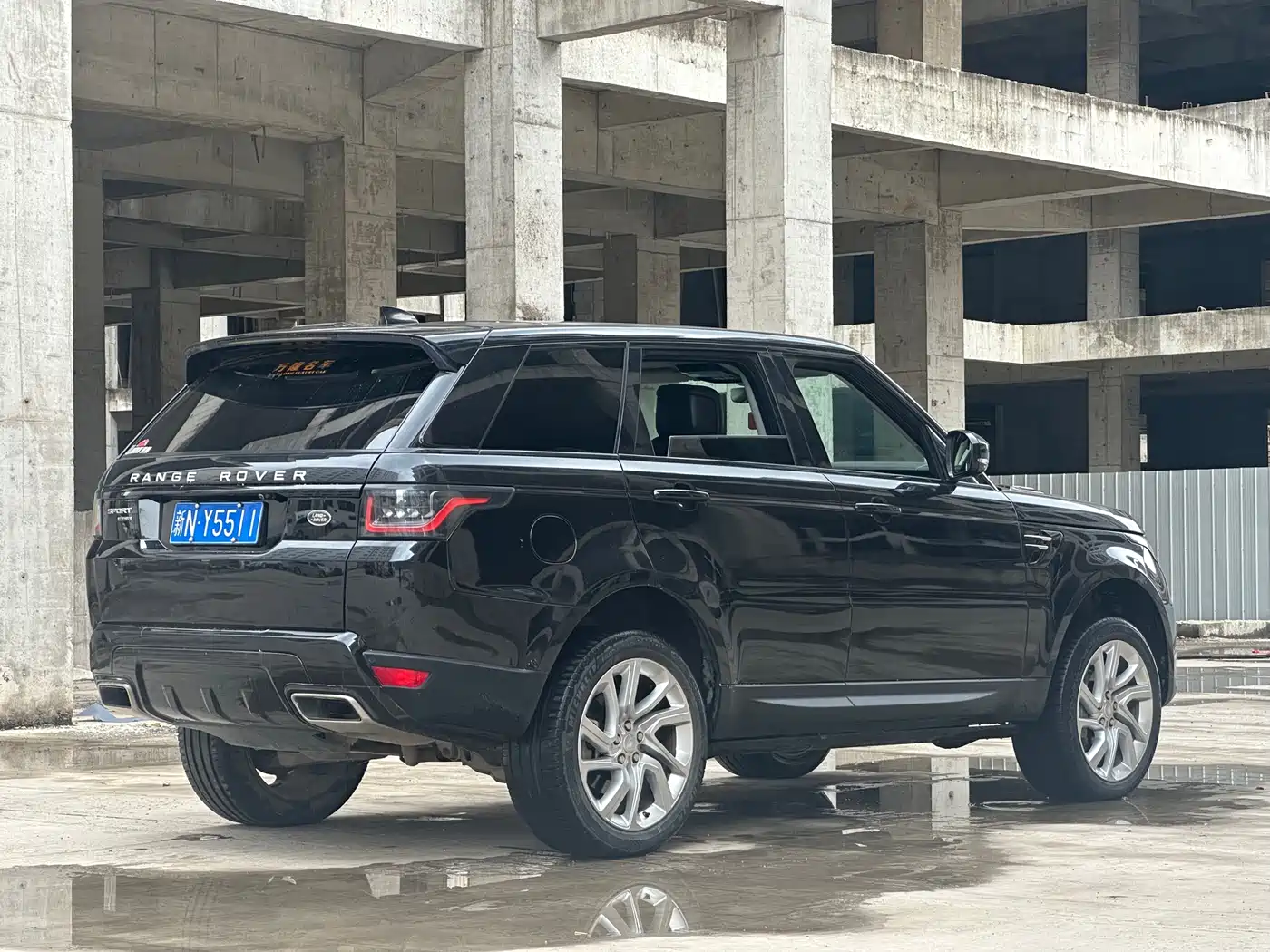 Land Rover Range Rover Sport 2019 3.0 SC V6 Special Edition фото 9