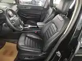 Фото 15 - Ford Edge