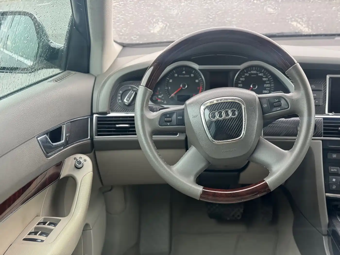 Audi A6L 2011 Model 2.0 TFSI Auto Standard фото 9