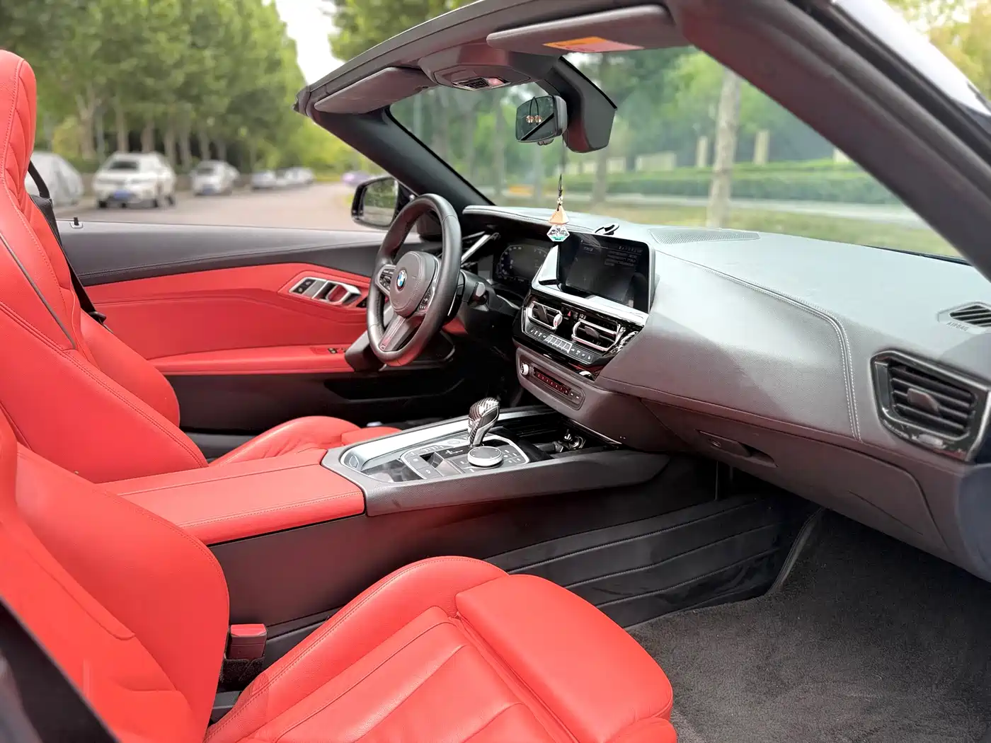BMW Z4 2020 sDrive 25i Scorching Sun Limited Edition фото 6
