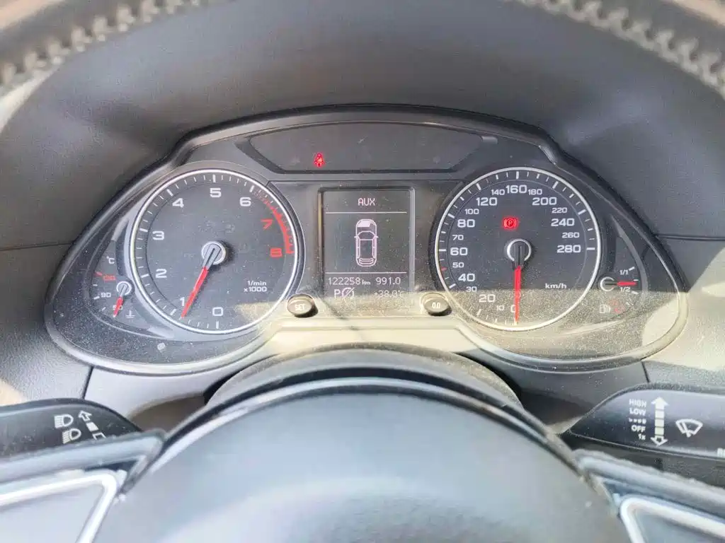 Фото 4 - Audi Q5