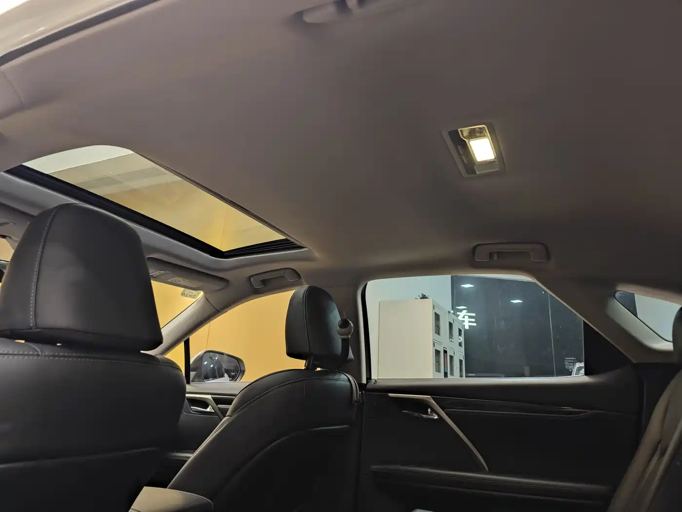 Lexus RX 2016 300 2WD Elite Edition (China V) фото 27
