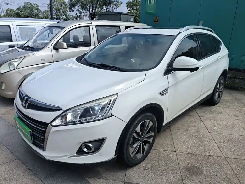 Luxgen U6 SUV 2020 2016 1.8T Intelligent Premium