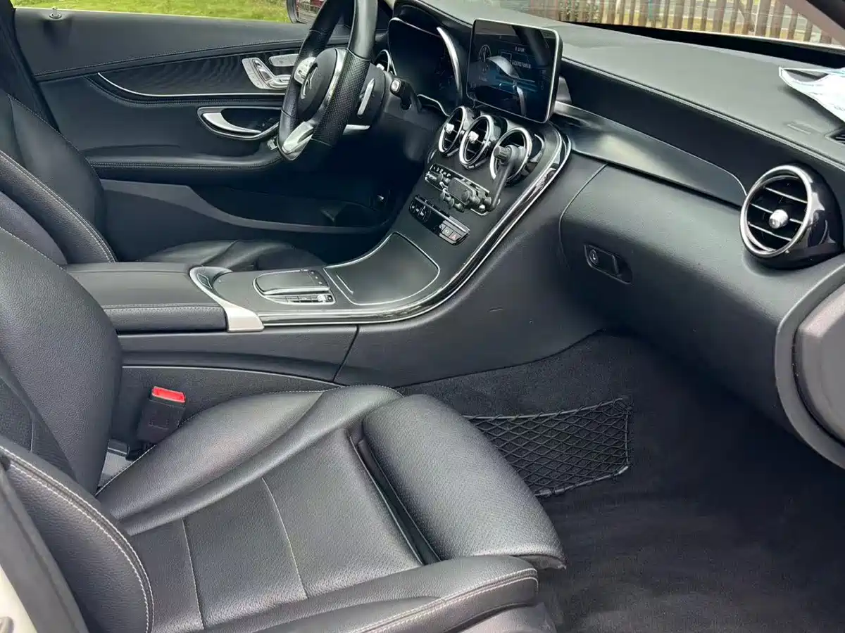 Mercedes-Benz C-Class 2020 C 260 L Sport фото 8