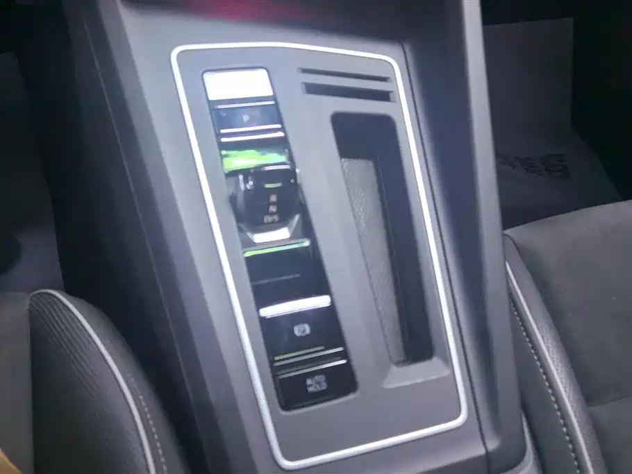 Volkswagen Golf 2021 280TSI DSG R-Line фото 16