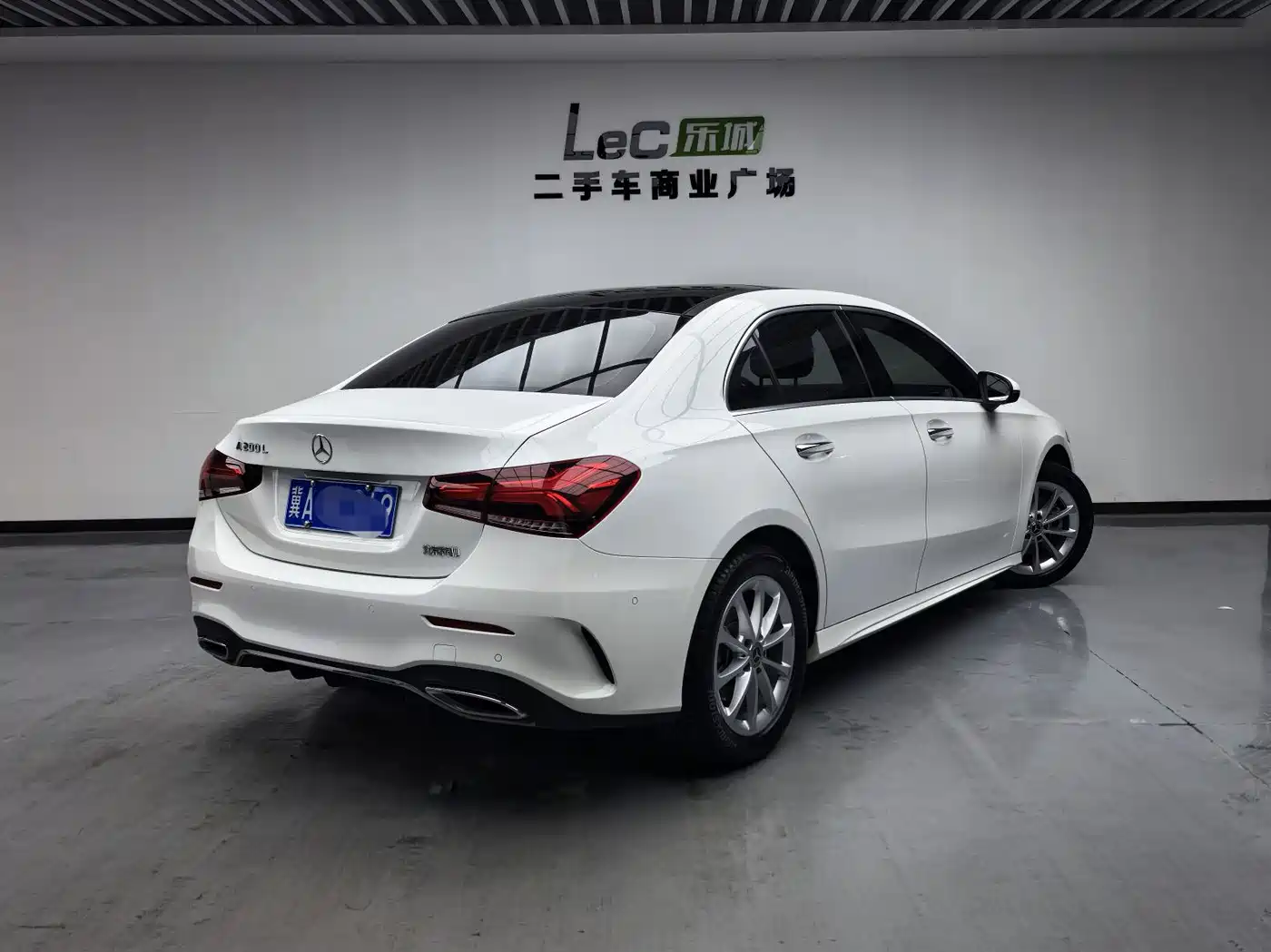 Mercedes-Benz A-Class 2023 A 200 L Dynamic фото 4