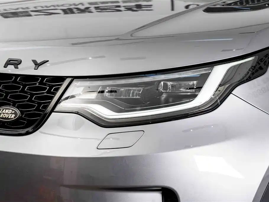 Land Rover Discovery 2023 300PS S фото 4