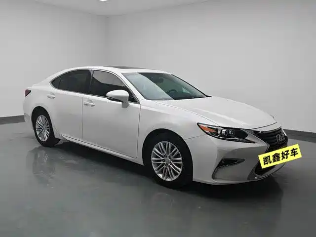 Lexus ES 2015 200 Elite Edition фото 3