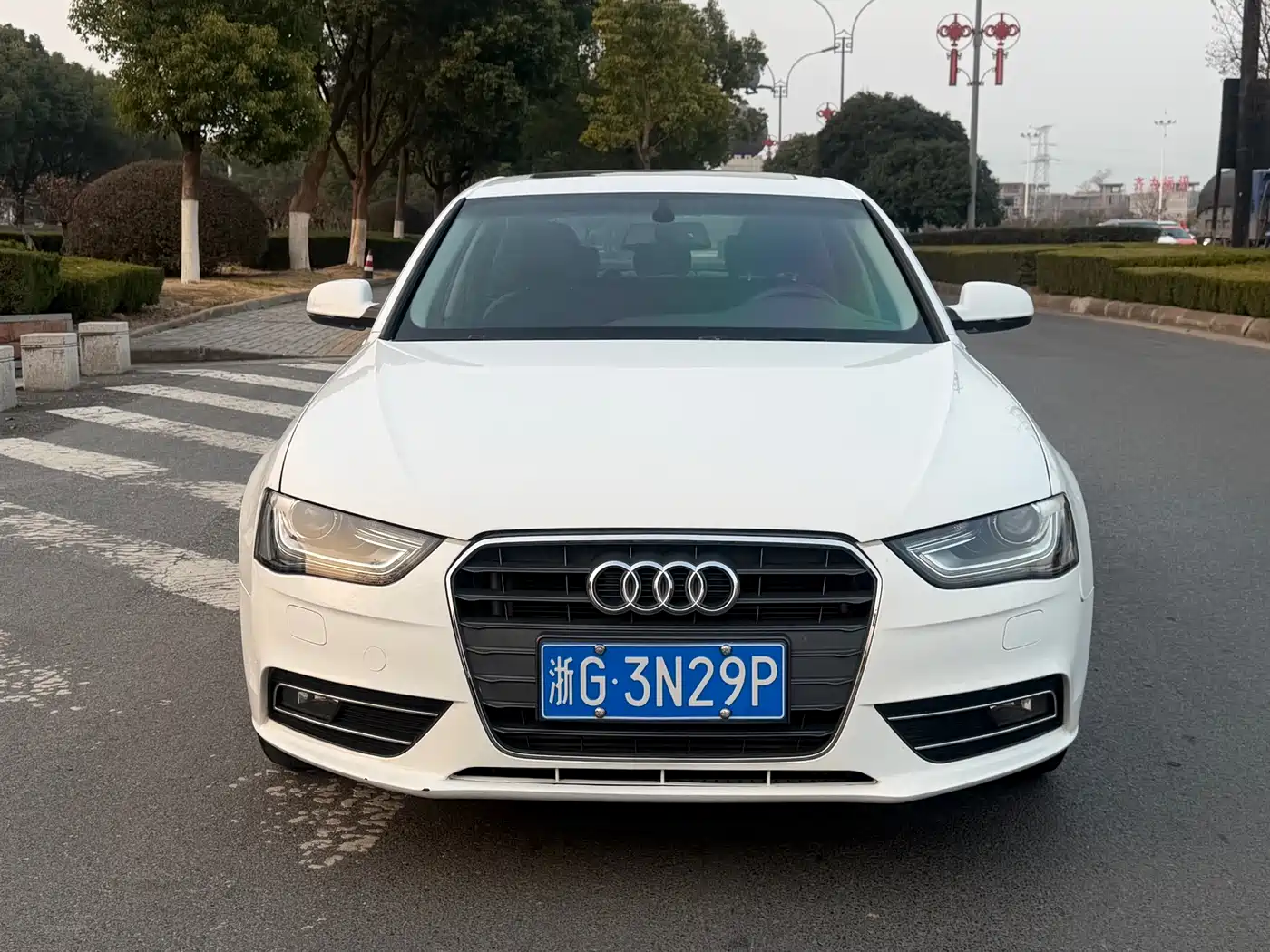 Audi A4L 2016 30 TFSI Collector's Edition Automatic Comfort
