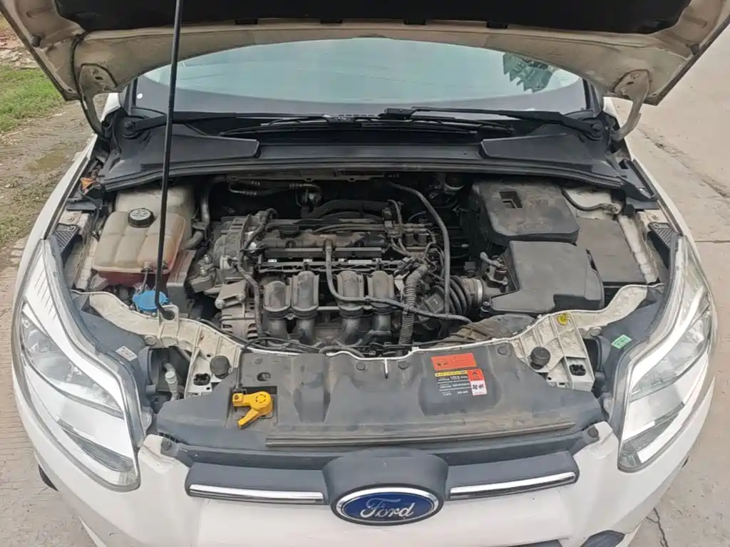 Фото 20 - Ford Focus