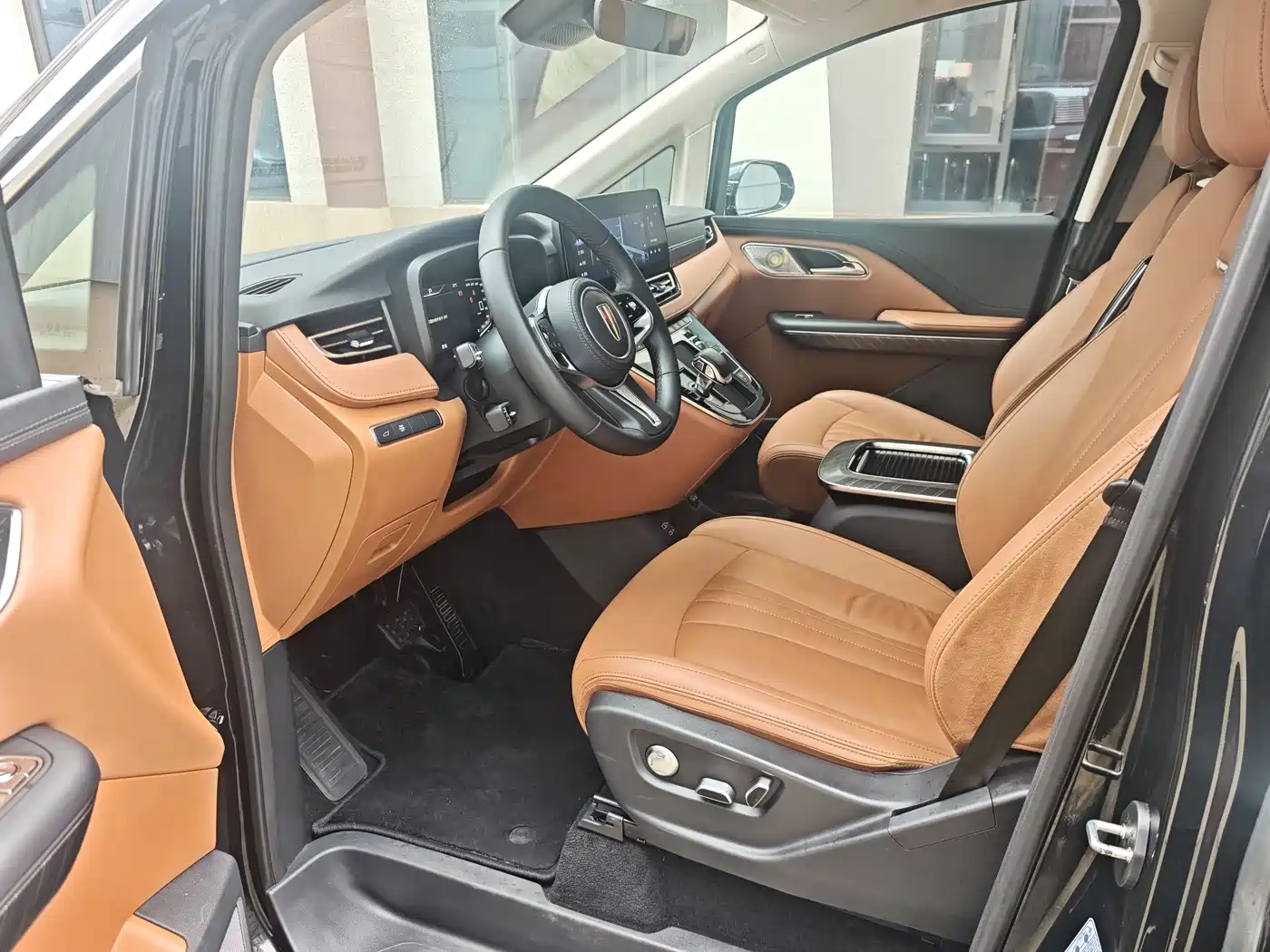 Hongqi HQ9 2023 2023 2.0T Smart Connect Flag Rhyme Edition