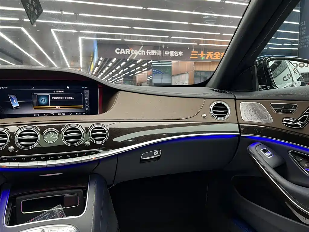 Mercedes-Benz S-Class 2020 S 350 L Premium Edition Collector's Version фото 22