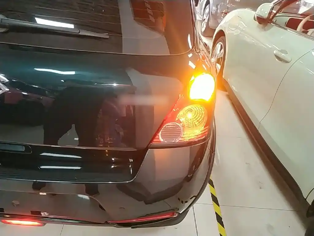 Suzuki Swift 2018 2016 1.5L Automatic Fashion Cool Edition
