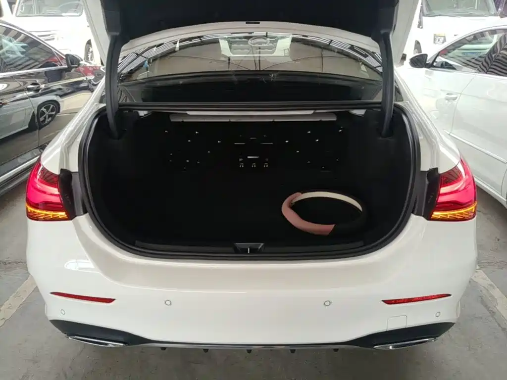 Mercedes-Benz A-Class 2024 2024 A 200 L Fashion Edition