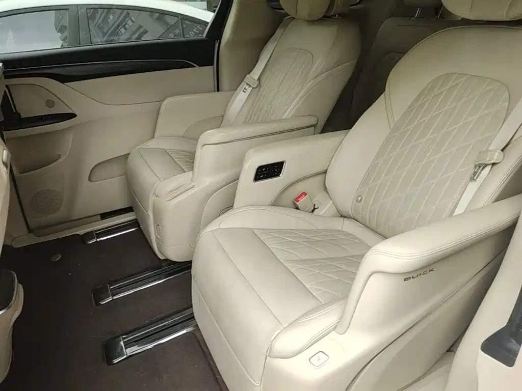 Buick GL8 2022 ES Landmark 653T Premium фото 17