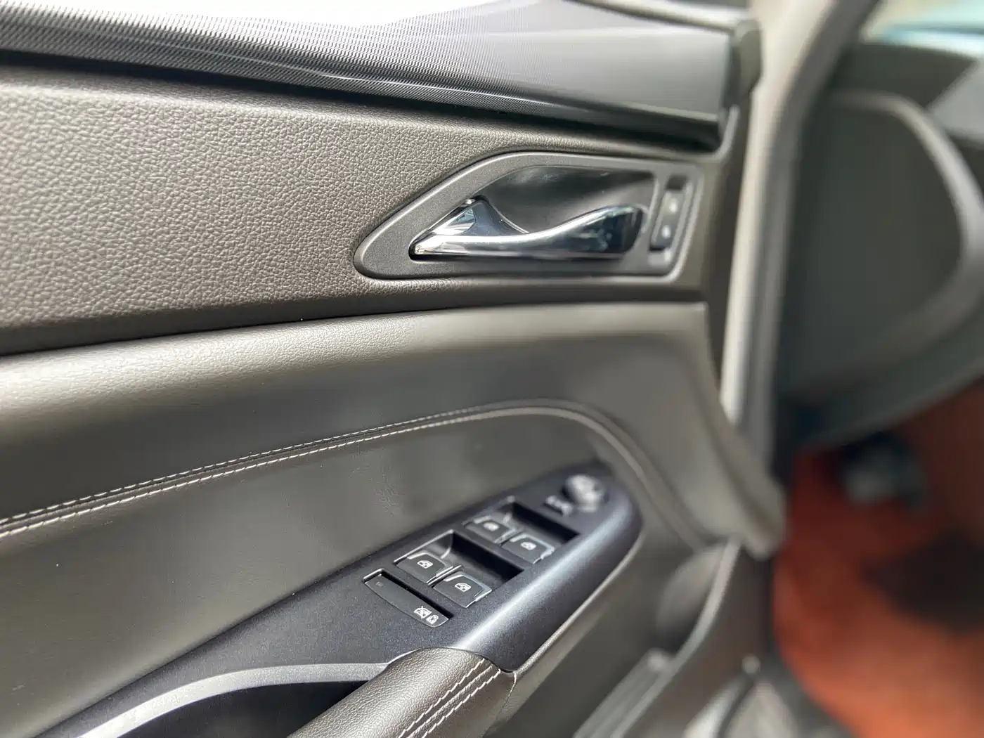 Cadillac SRX 2014 3.0L Comfort Model фото 6