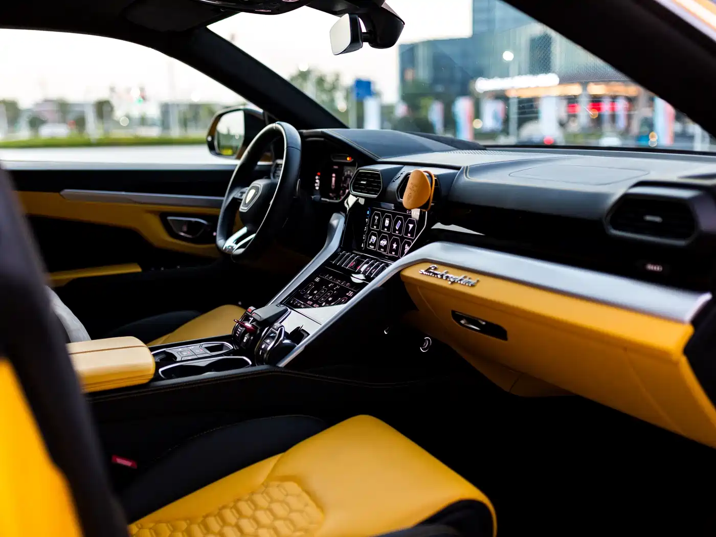 Lamborghini Urus 2021 4.0T V8 фото 21