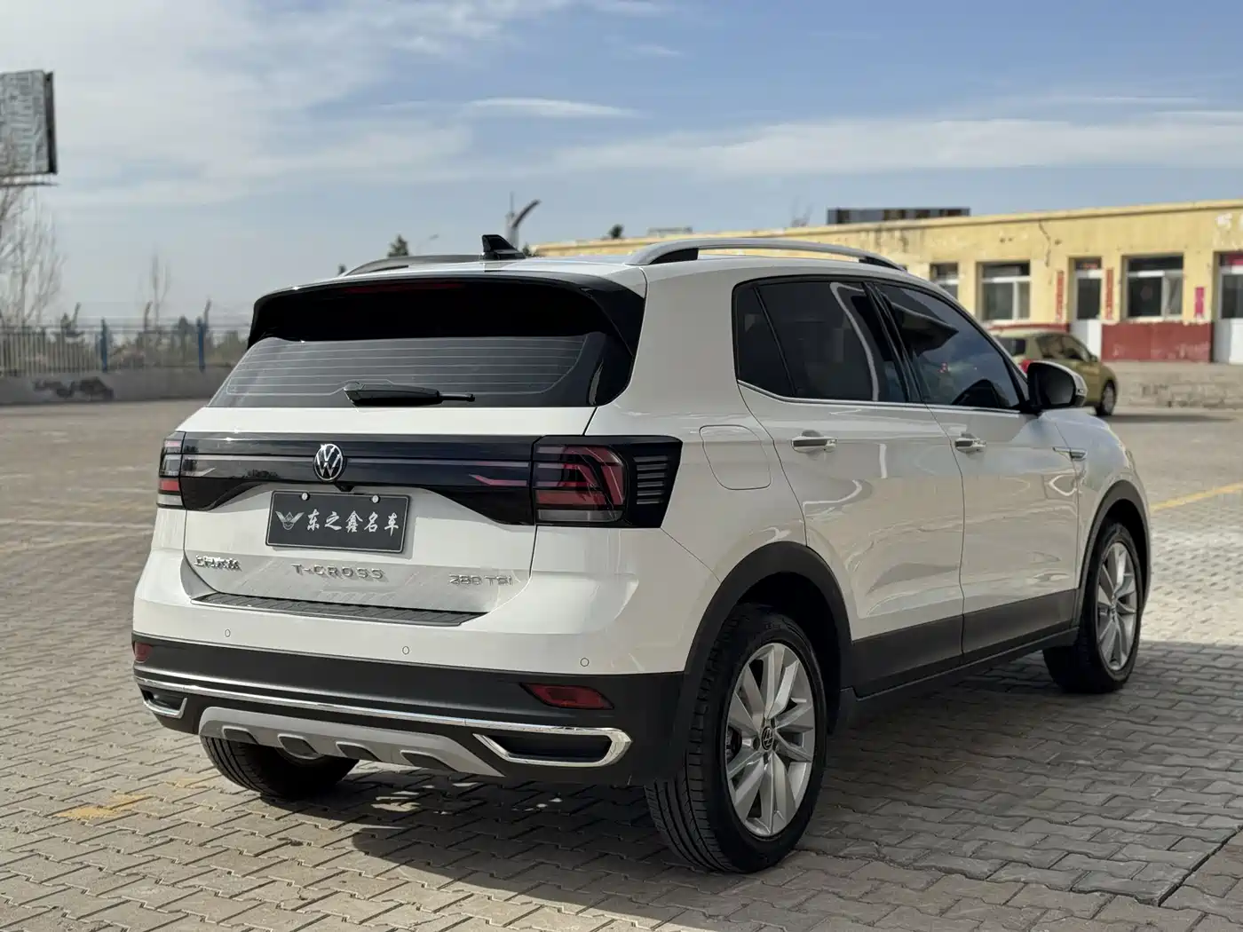 Volkswagen T-Cross 2021 280TSI DSG Comfort Edition фото 8