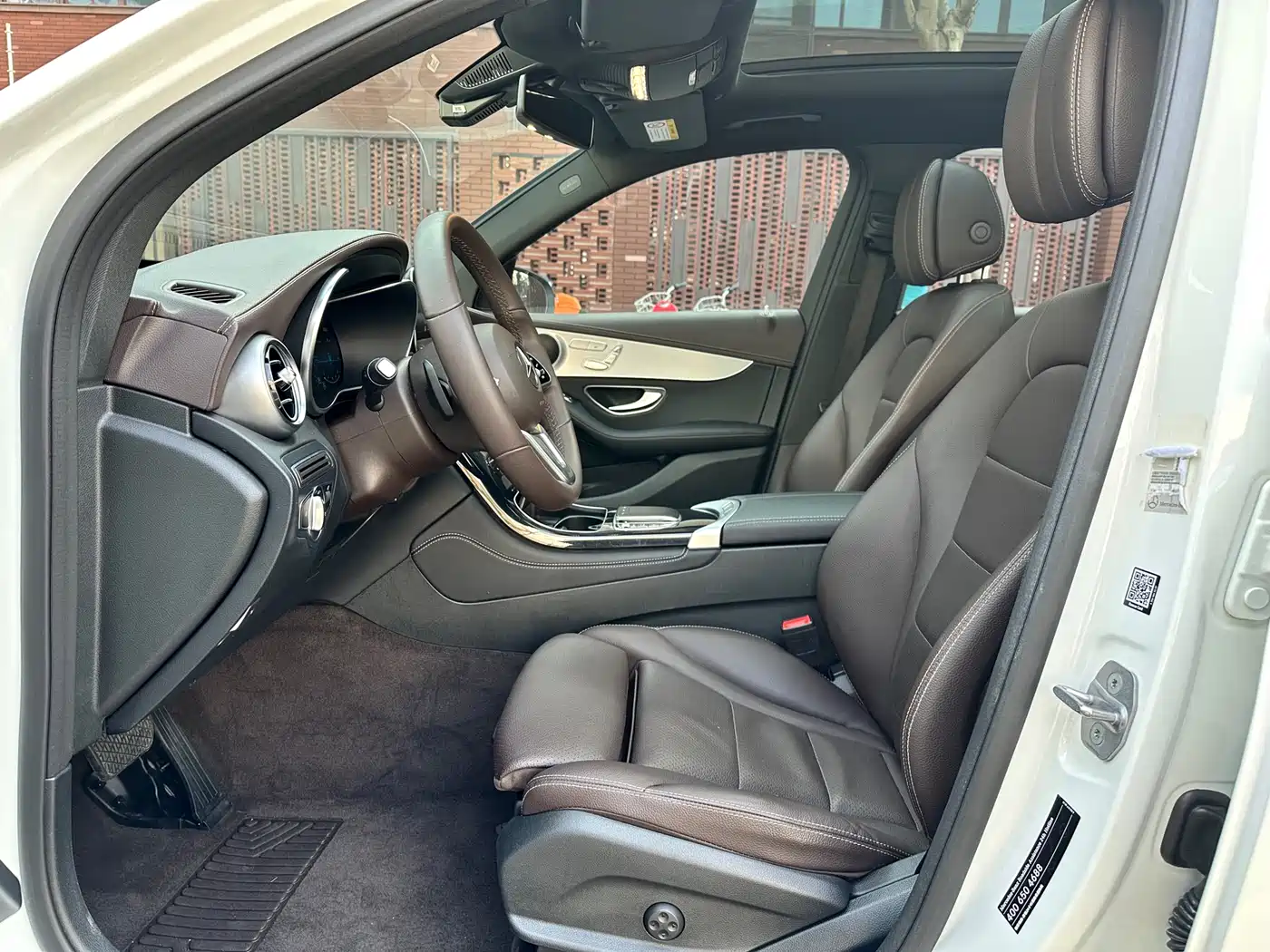 Mercedes-Benz GLC 2021 GLC 260 L 4MATIC Sporty фото 8