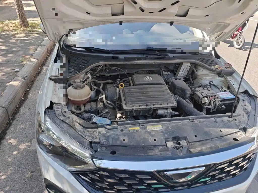 Photo 18 - Jetta VA3