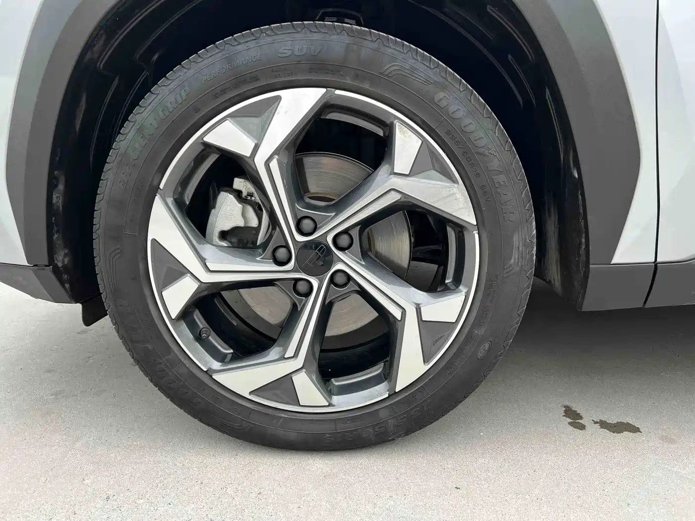 GEELY AUTOMOBILE BOYUE L