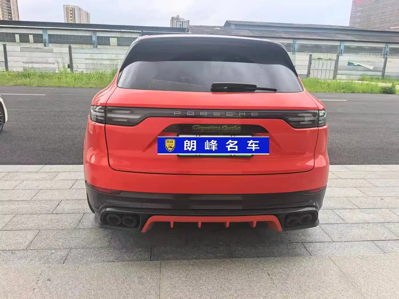 Porsche Cayenne New Energy 2023 Cayenne E-Hybrid 2.0T Platinum Edition фото 5