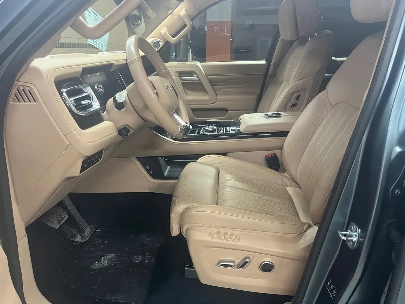 BAIC ORV Beijing Off-Road BJ60 Leiting 2024 Model Magic Core E-Drive Advanced 7-Seater фото 10