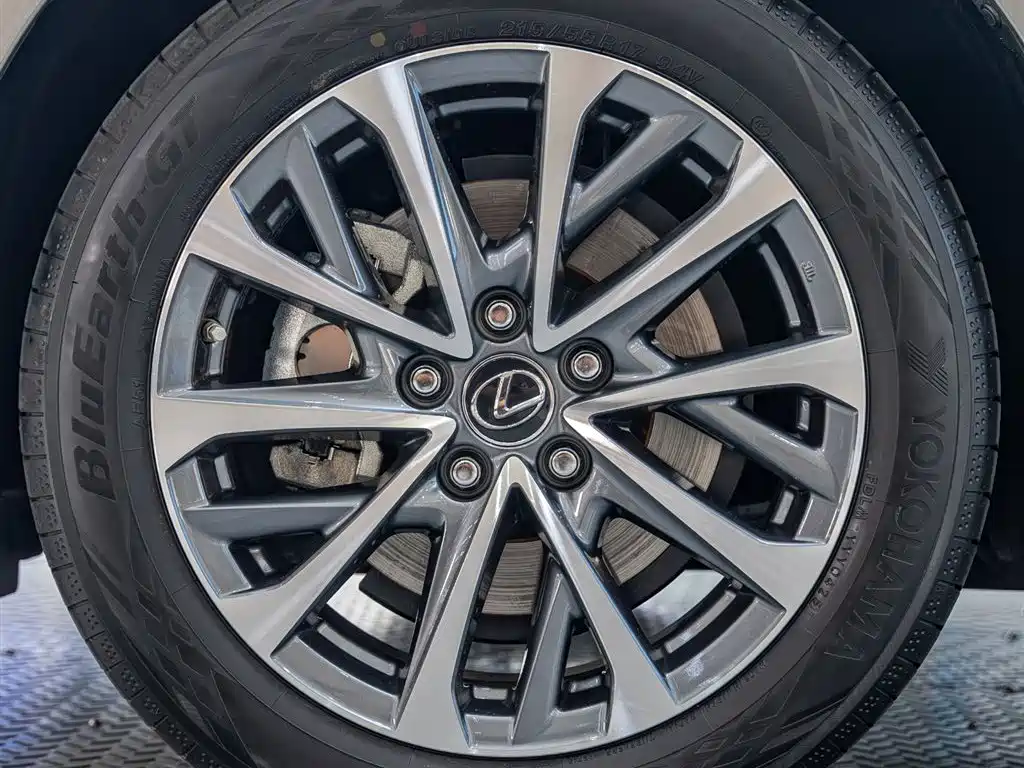 LEXUS ES