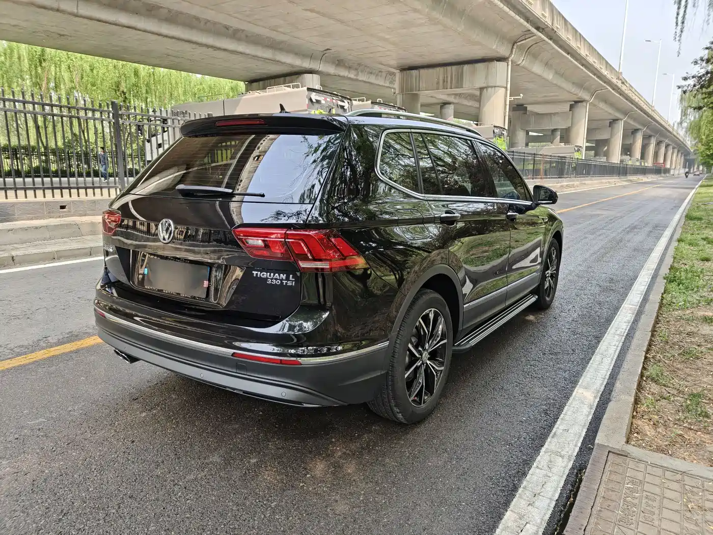 Volkswagen Tiguan L 2020 330TSI Auto 2WD Smart Luxury China VI фото 6