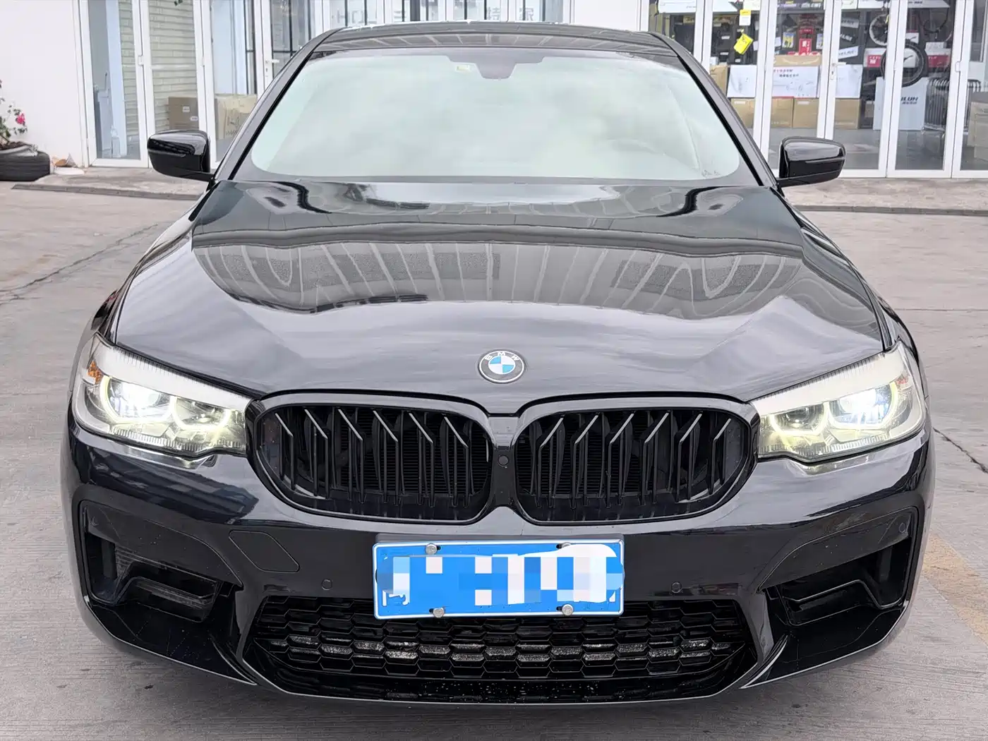 BMW 5 Series 2018 528Li Launch Special Edition фото 2